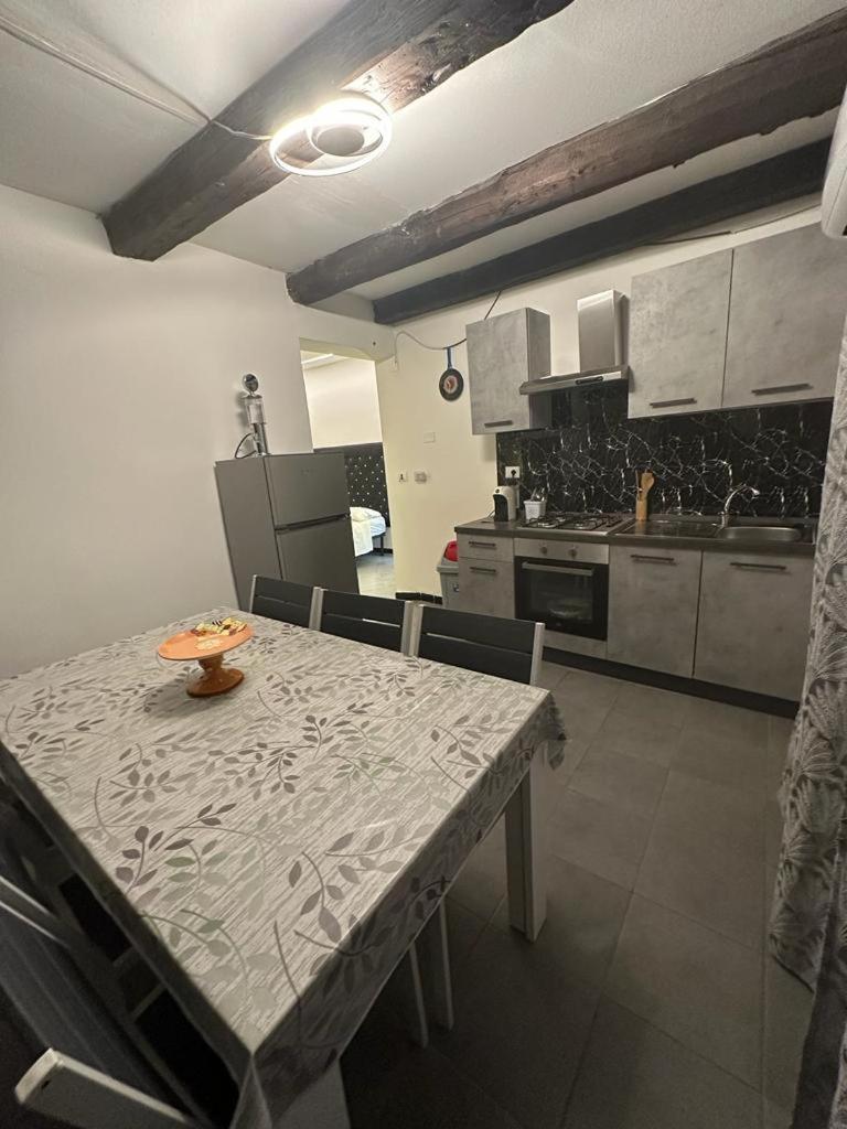 Tiziano'S Home Катанія Екстер'єр фото